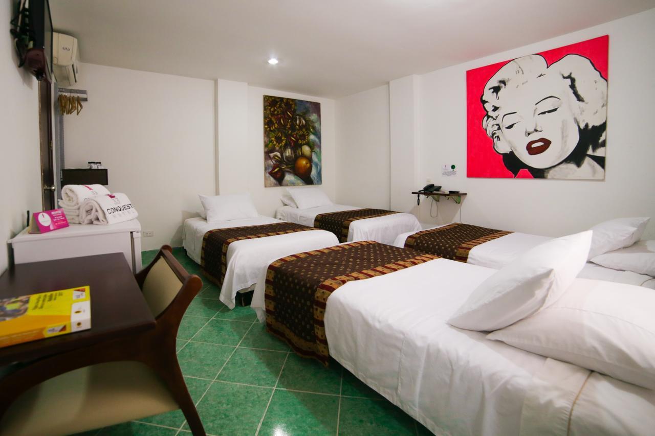 Hotel Medellin 33 Экстерьер фото